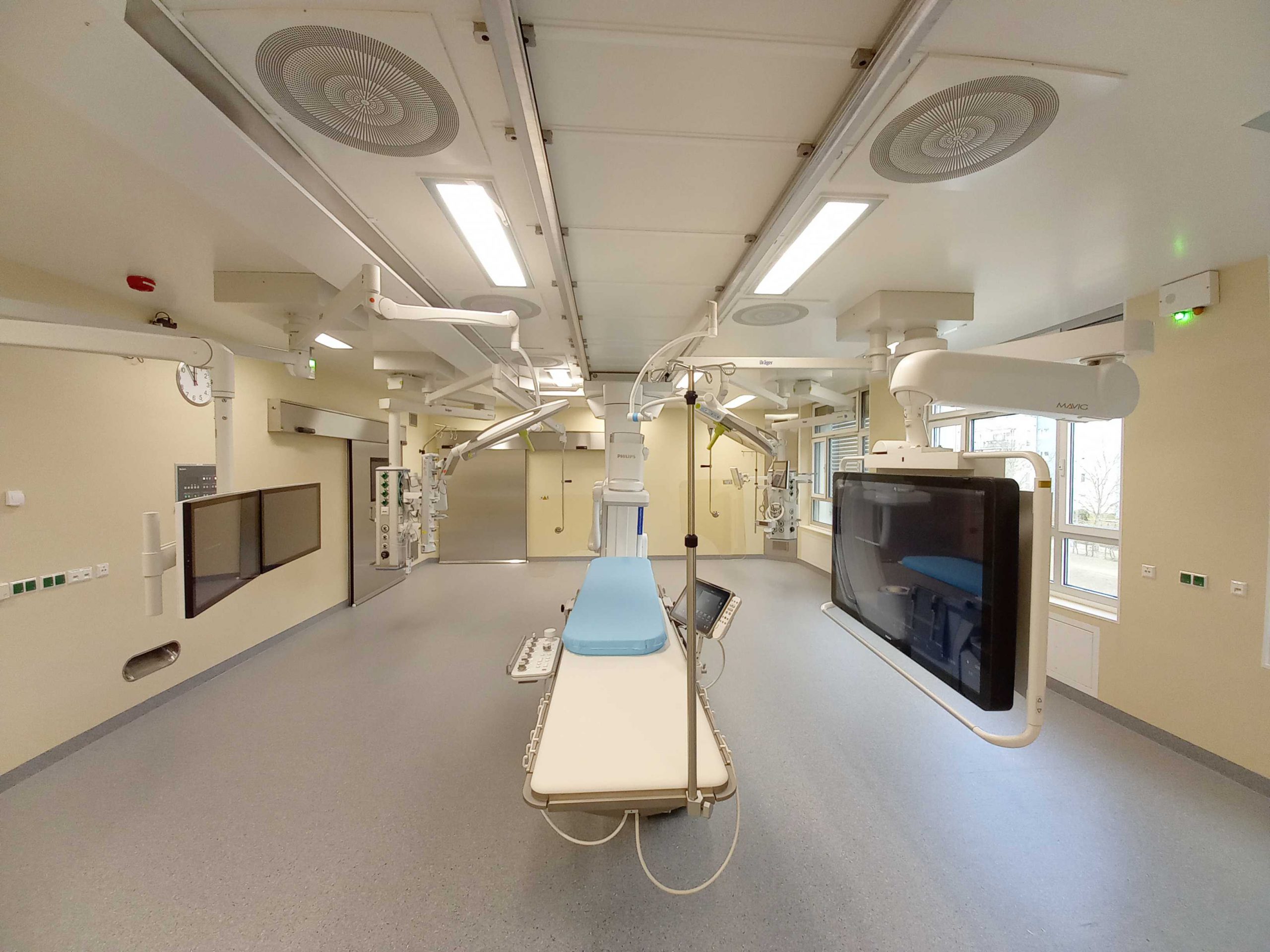 HELIOS Klinik für Herzchirurgie Karlsruhe – HYBRID OP red